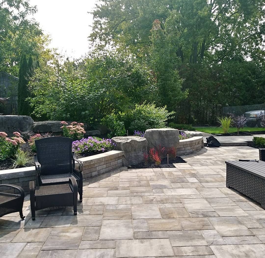 Softscaping project in Richmond Hill, ON